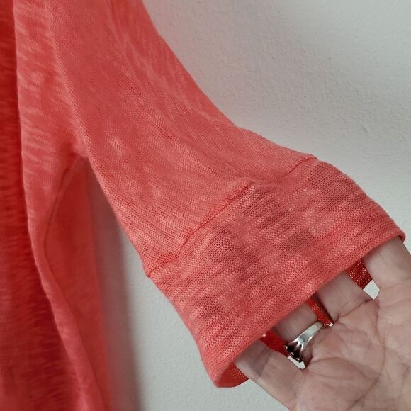 BB Boutique Layered Top with Lace. Size 3xl - Picture 4 of 8